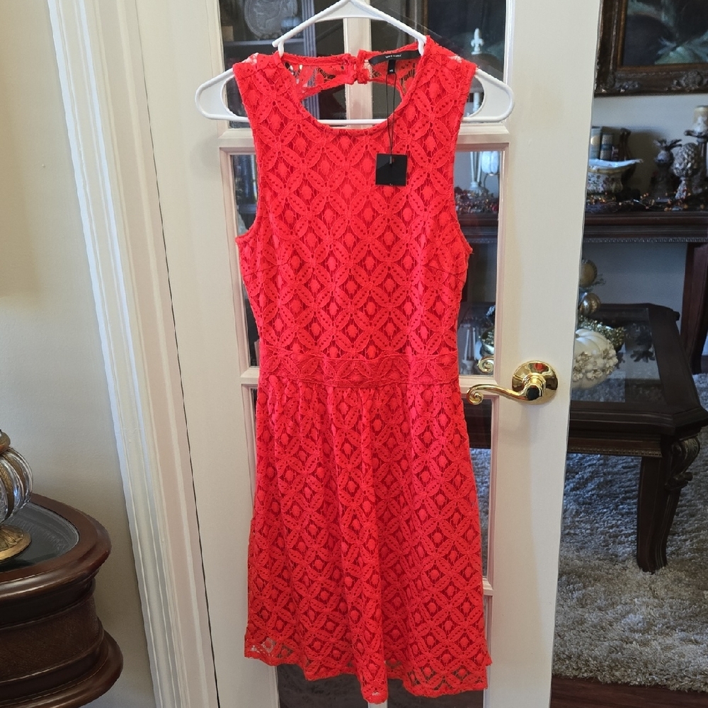 Vero Moda Coral Lace Mini Dress Fitted Waist Full Skirt Sleeveless Lined XS NEW